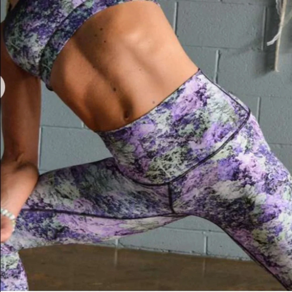 Lululemon Wunder Under HR 50g Tight Nulux 28